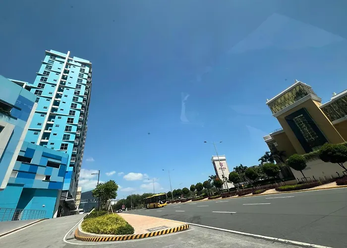 Pet Friendly Gentry Manor Moa&naia Okada Complex 8t Manila